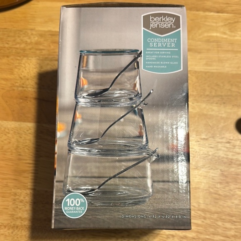 Clear Condiment Server